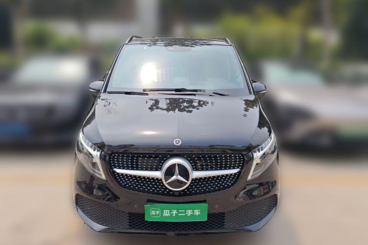 Used Mercedes-Benz V-Class 2022 V 260 Avantgarde Edition Front