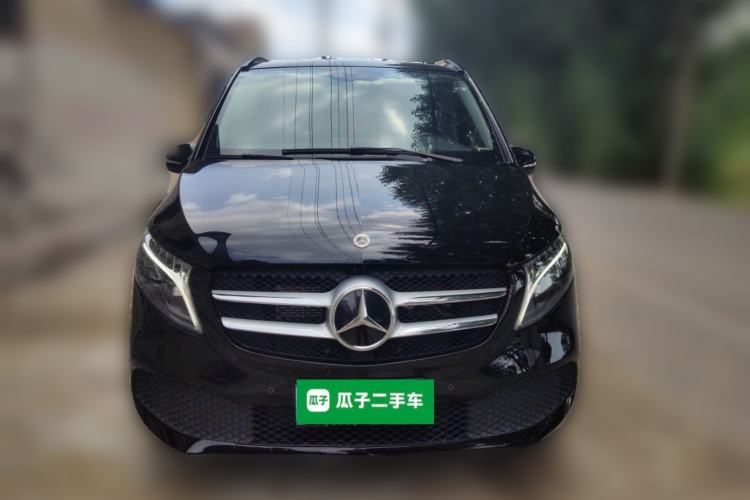 Used Mercedes-Benz V-Class 2022 V 260 Avantgarde Edition Front