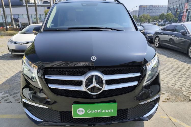 Used Mercedes-Benz V-Class 2022 V 260 Prestige Edition Front