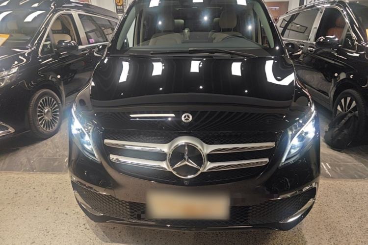 Used Mercedes-Benz V-Class 2022 V 260 L Long Wheelbase Prestige Edition Front