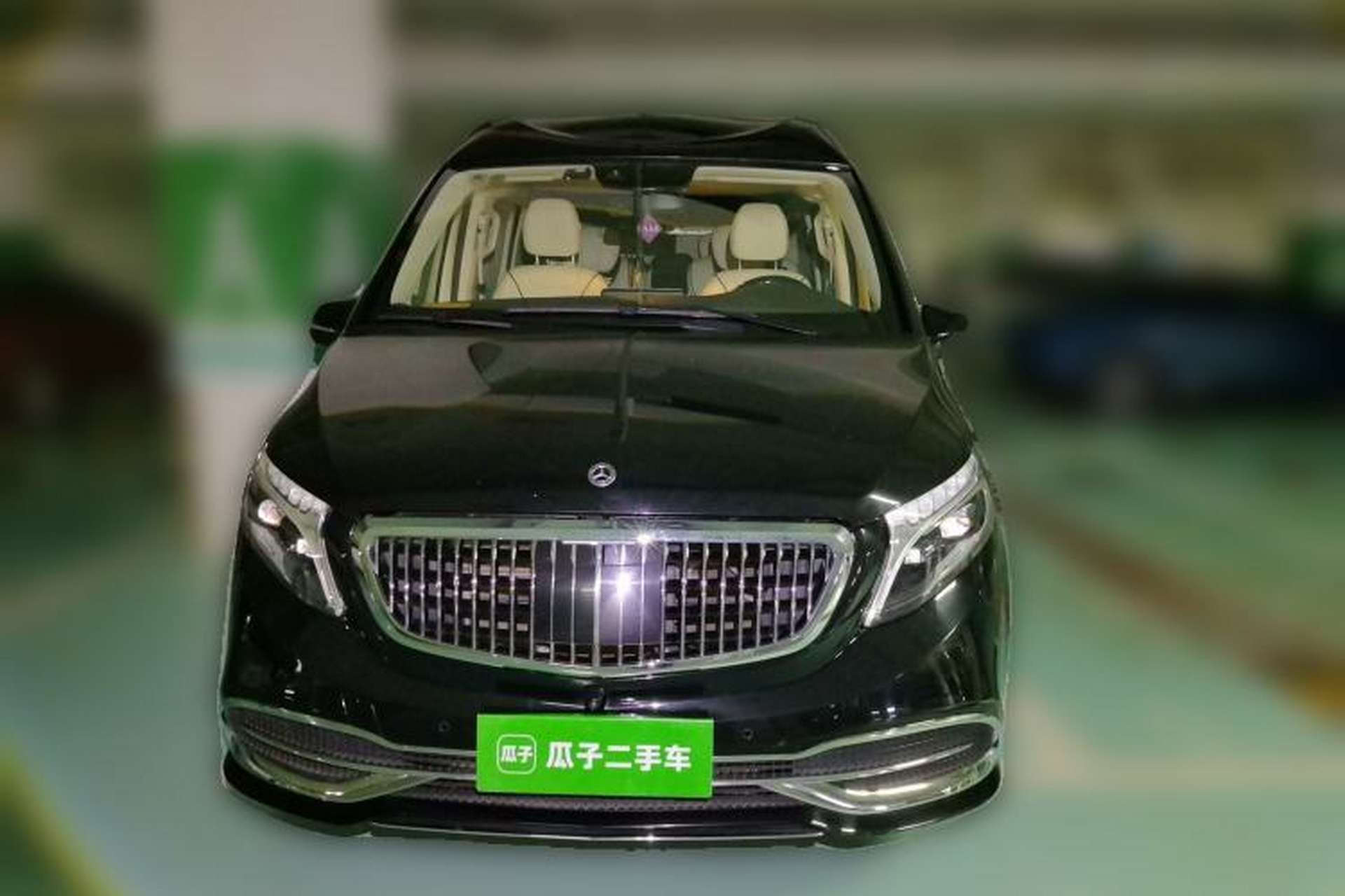 Used Mercedes-Benz V-Class  Front