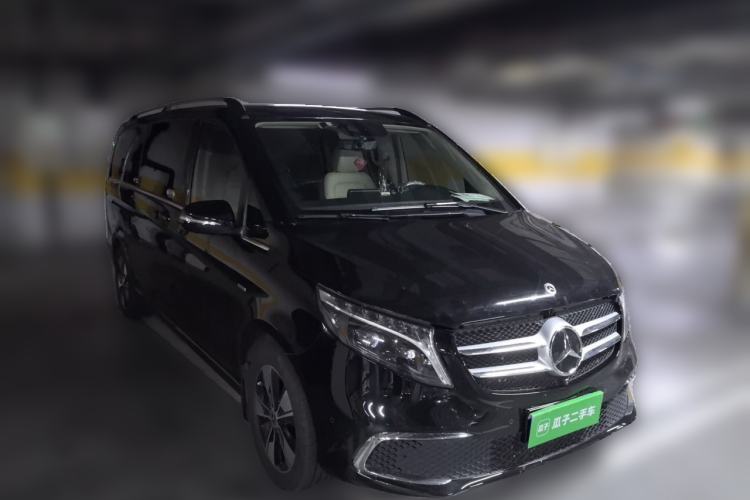 Used Mercedes-Benz V-Class 2022 V 260 L Long Wheelbase Prestige Edition Front Right 45 Deg