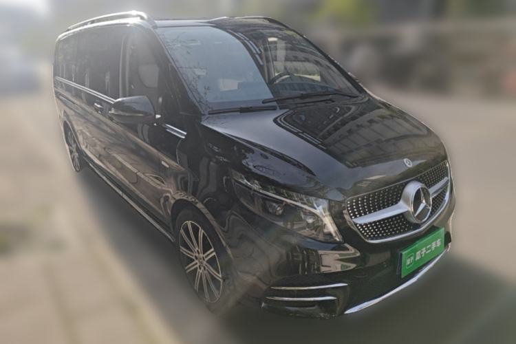 Used Mercedes-Benz V-Class 2022 V 260 L Long-wheelbase Luxury Edition Front Right 45 Deg