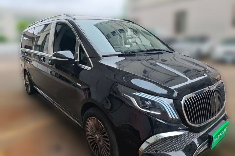 Used Mercedes-Benz V-Class 2022 V 260 L Long-wheelbase Luxury Edition Front Right 45 Deg
