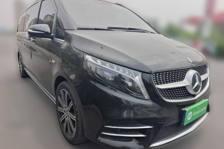 Used Mercedes-Benz V-Class 2022 V 260 L Long-wheelbase Luxury Edition Front Right 45 Deg