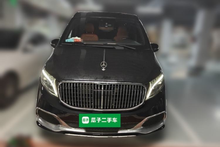 Used Mercedes-Benz V-Class 2022 V 260 Avantgarde Edition Front