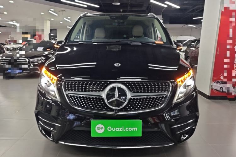 Used Mercedes-Benz V-Class 2022 V 260 L Long-wheelbase Luxury Edition Front