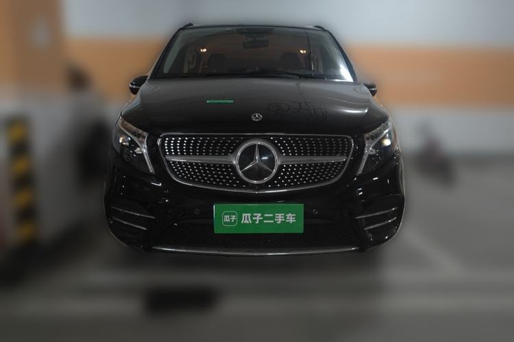 Used Mercedes-Benz V-Class 2022 V 260 L Long-wheelbase Luxury Edition Front