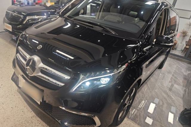 Used Mercedes-Benz V-Class 2022 V 260 L Long Wheelbase Prestige Edition