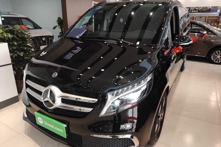 Used Mercedes-Benz V-Class 2022 V 260 L Long Wheelbase Prestige Edition Guazi used car, China used car export, Used car for sale, Used Mercedes-Benz cars, Cheapest cars for sale