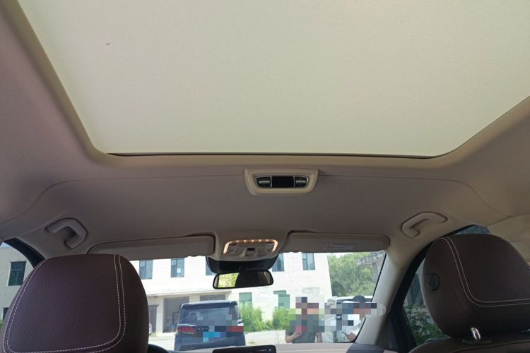 Used Mercedes-Benz V-Class 2022 V 260 Prestige Edition Headliner