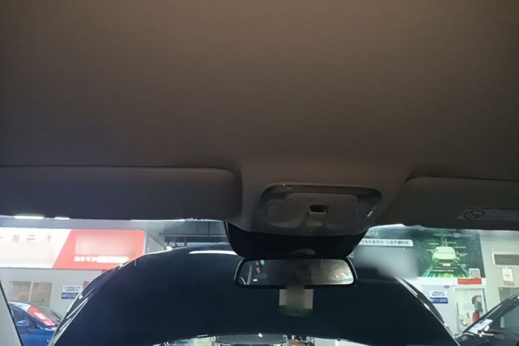 Used Mercedes-Benz V-Class 2022 V 260 Prestige Edition Headliner