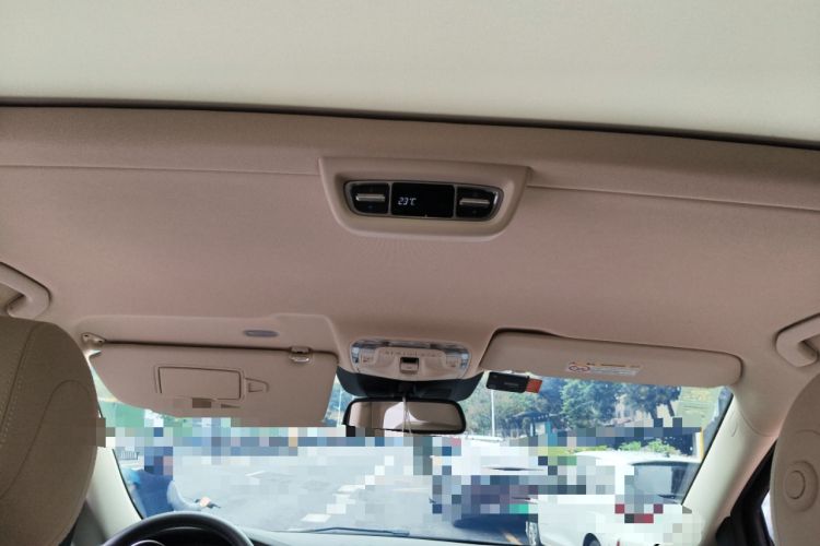 Used Mercedes-Benz V-Class 2022 V 260 Prestige Edition Headliner