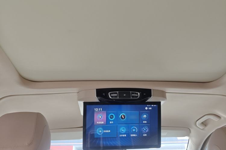 Used Mercedes-Benz V-Class 2022 V 260 L Long Wheelbase Prestige Edition Headliner