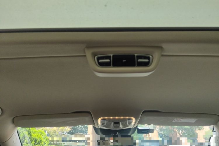 Used Mercedes-Benz V-Class 2022 V 260 Prestige Edition Headliner