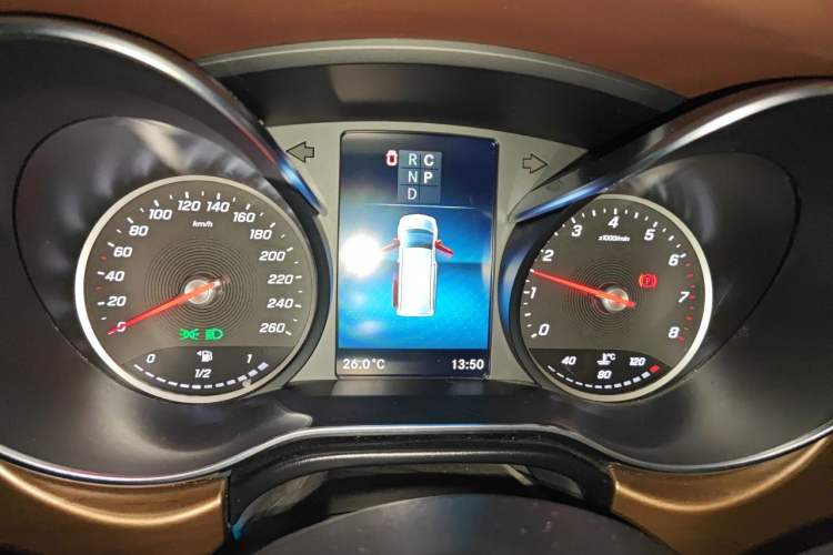 Used Mercedes-Benz V-Class 2022 V 260 L Long-wheelbase Luxury Edition Instrument Cluster