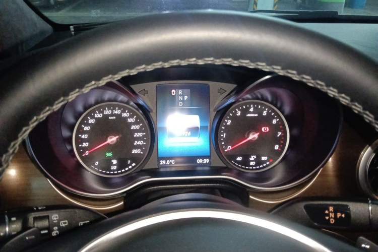 Used Mercedes-Benz V-Class 2022 V 260 L Long Wheelbase Prestige Edition Instrument Cluster