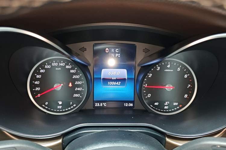 Used Mercedes-Benz V-Class 2022 V 260 L Long-wheelbase Luxury Edition Instrument Cluster