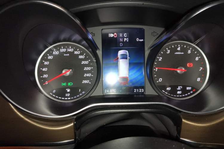 Used Mercedes-Benz V-Class 2022 V 260 L Long Wheelbase Prestige Edition Instrument Cluster