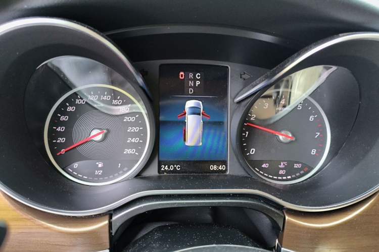 Used Mercedes-Benz V-Class 2022 V 260 L Long Wheelbase Prestige Edition Instrument Cluster