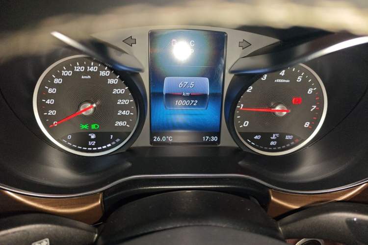 Used Mercedes-Benz V-Class 2022 V 260 L Long-wheelbase Luxury Edition Instrument Cluster