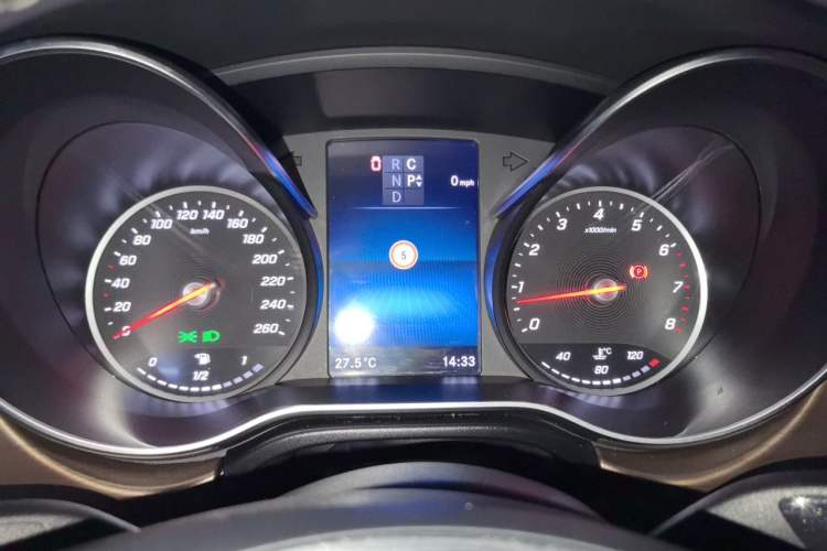 Used Mercedes-Benz V-Class 2022 V 260 L Long Wheelbase Prestige Edition Instrument Cluster