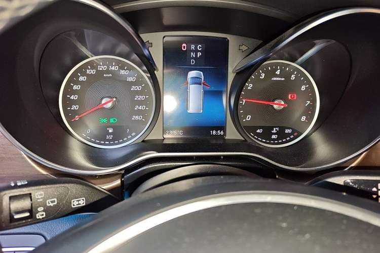 Used Mercedes-Benz V-Class 2022 V 260 L Long-wheelbase Luxury Edition Instrument Cluster