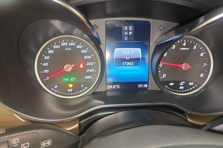 Used Mercedes-Benz V-Class 2022 V 260 L Long Wheelbase Prestige Edition Instrument Cluster