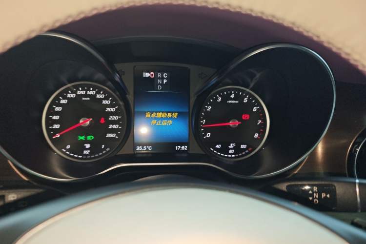 Used Mercedes-Benz V-Class 2022 V 260 L Long Wheelbase Prestige Edition Instrument Cluster