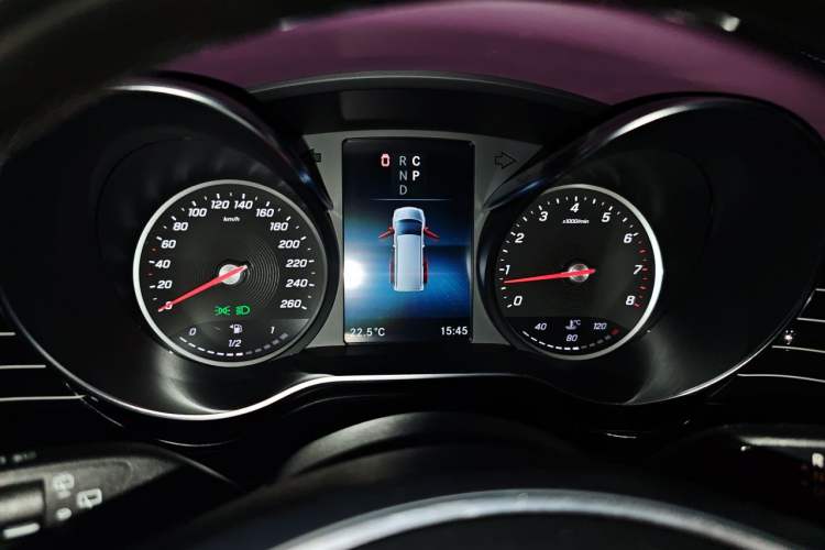 Used Mercedes-Benz V-Class 2022 V 260 L Long Wheelbase Prestige Edition Instrument Cluster