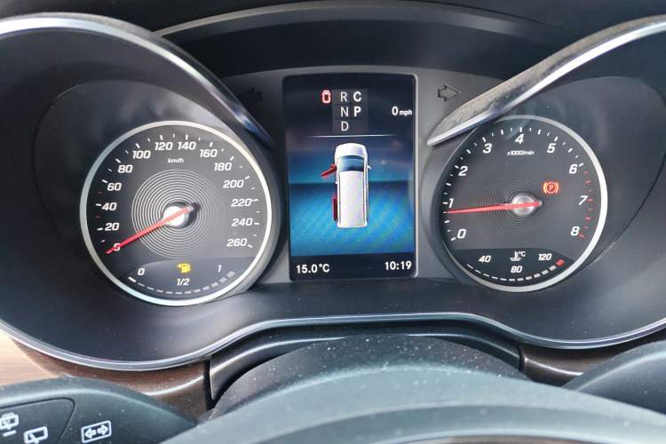 Used Mercedes-Benz V-Class 2022 V 260 Avantgarde Edition Instrument Cluster