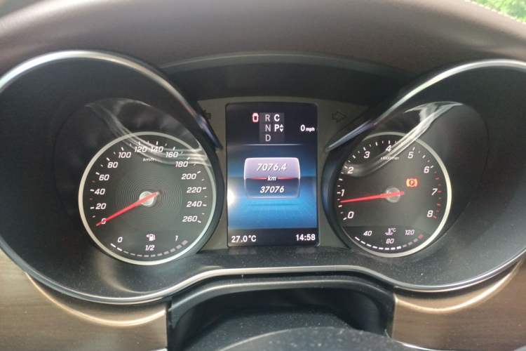 Used Mercedes-Benz V-Class 2022 V 260 L Long-wheelbase Luxury Edition Instrument Cluster