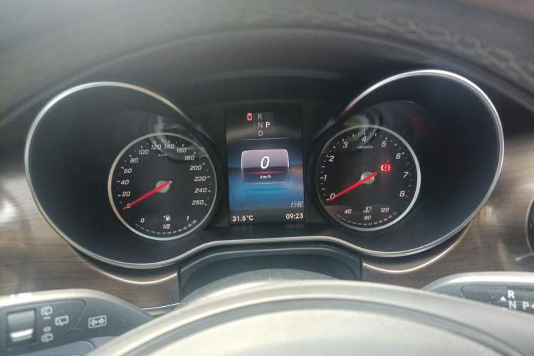 Used Mercedes-Benz V-Class 2022 V 260 L Long Wheelbase Prestige Edition Instrument Cluster