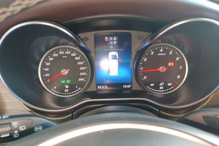 Used Mercedes-Benz V-Class 2022 V 260 L Long-wheelbase Luxury Edition Instrument Cluster