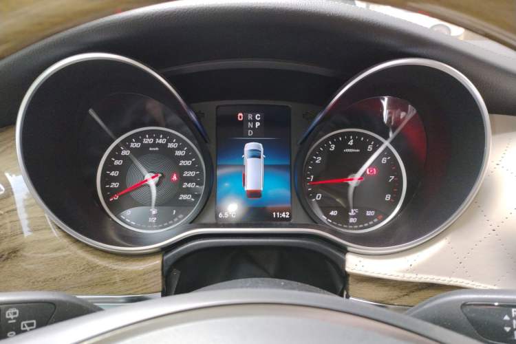 Used Mercedes-Benz V-Class 2022 V 260 L Long Wheelbase Prestige Edition Instrument Cluster
