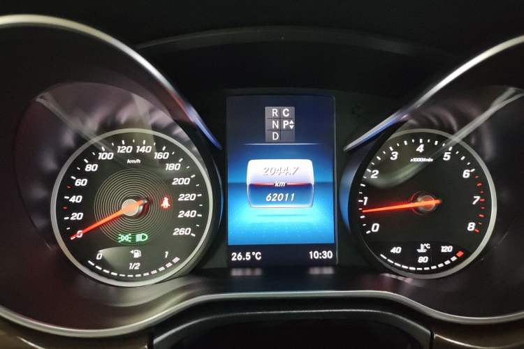 Used Mercedes-Benz V-Class 2022 V 260 Avantgarde Edition Instrument Cluster