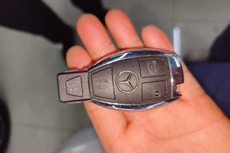 Used Mercedes-Benz V-Class 2022 V 260 L Long Wheelbase Prestige Edition Interior 1