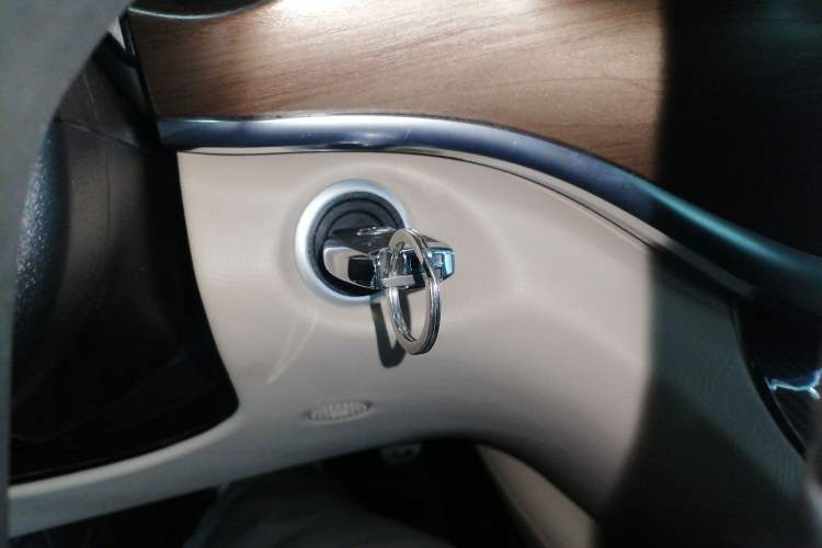Used Mercedes-Benz V-Class 2022 V 260 L Long-wheelbase Luxury Edition Interior 1