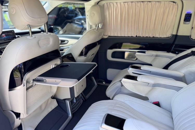 Used Mercedes-Benz V-Class 2022 V 260 L Long-wheelbase Luxury Edition Interior 7