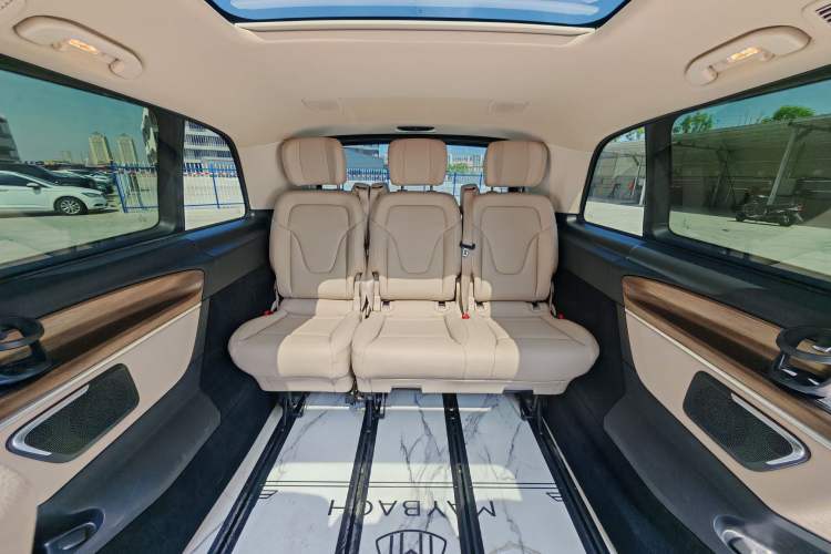 Used Mercedes-Benz V-Class 2022 V 260 L Long Wheelbase Prestige Edition Interior 8
