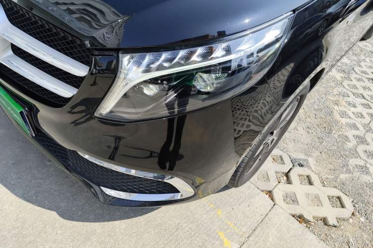 Used Mercedes-Benz V-Class 2022 V 260 Prestige Edition Left Front Headlight