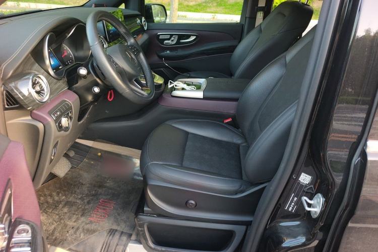 Used Mercedes-Benz V-Class  Left Front Seat