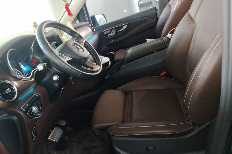 Used Mercedes-Benz V-Class 2022 V 260 L Long-wheelbase Luxury Edition Left Front Seat