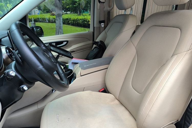 Used Mercedes-Benz V-Class 2022 V 260 L Long Wheelbase Prestige Edition Left Front Seat