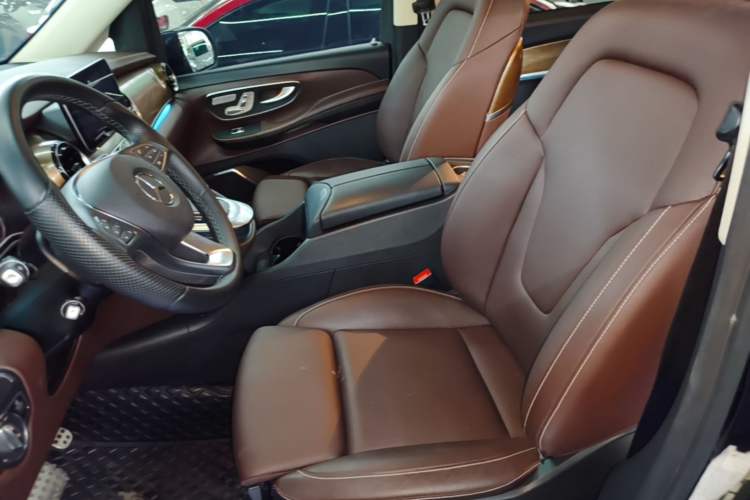 Used Mercedes-Benz V-Class 2022 V 260 L Long Wheelbase Prestige Edition Left Front Seat