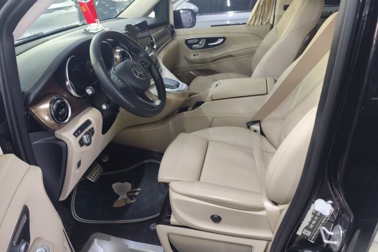 Used Mercedes-Benz V-Class 2022 V 260 L Long-wheelbase Luxury Edition Left Front Seat