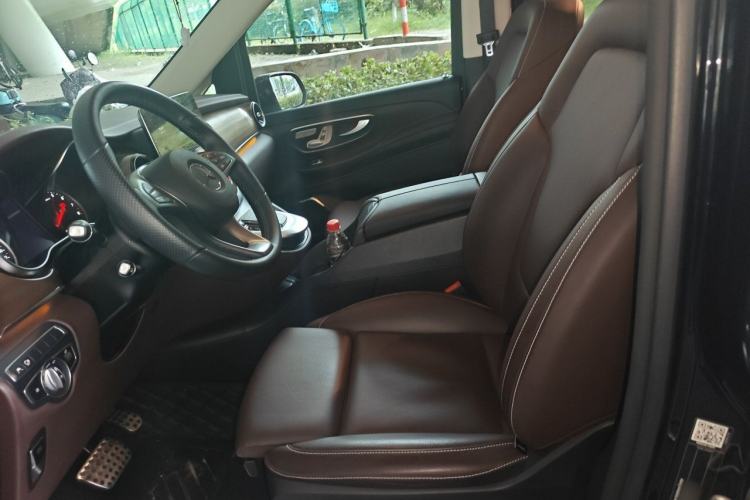 Used Mercedes-Benz V-Class 2022 V 260 L Long-wheelbase Luxury Edition Left Front Seat