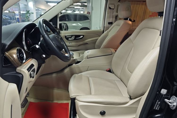 Used Mercedes-Benz V-Class 2022 V 260 L Long-wheelbase Luxury Edition Left Front Seat