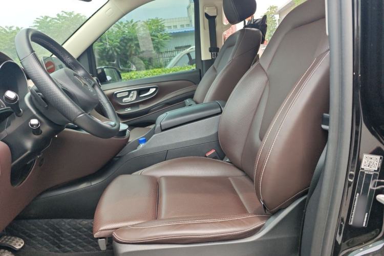 Used Mercedes-Benz V-Class 2022 V 260 L Long-wheelbase Luxury Edition Left Front Seat