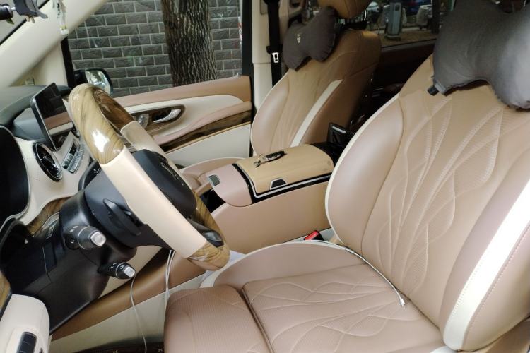 Used Mercedes-Benz V-Class 2022 V 260 L Long Wheelbase Prestige Edition Left Front Seat